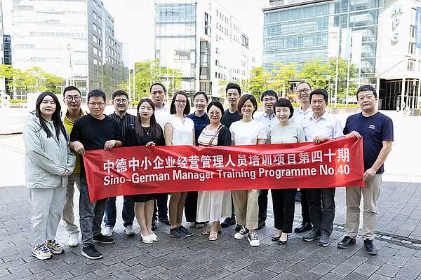 Fit for Partnership with Germany - 14 Manager*innen aus China im Managerfortbildungsprogramm